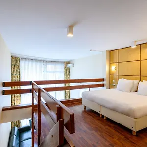 B-aparthotel Montgomery 4*, Brüksel Belçika